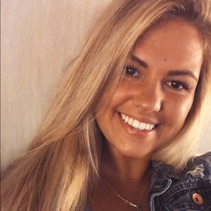 Meet your Posher, Jenn